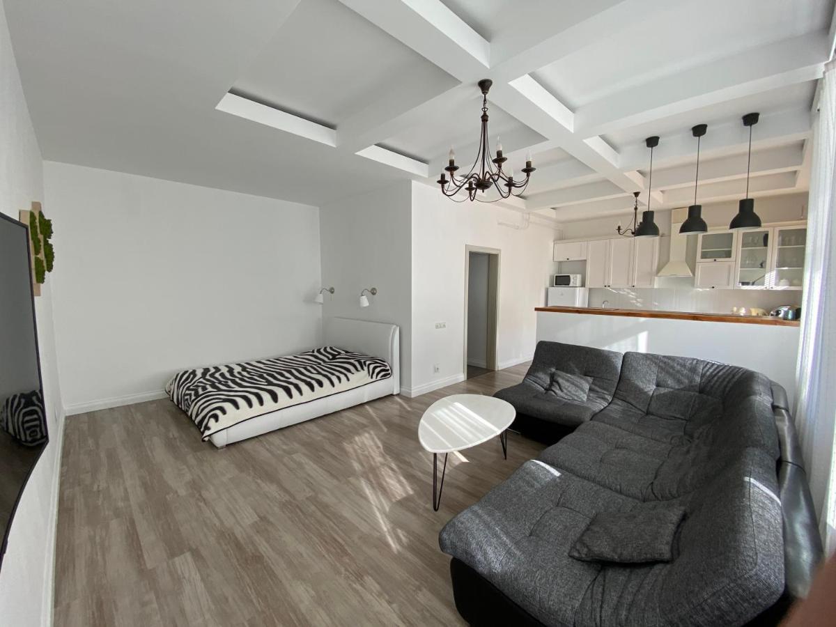 Bright Apartment 戈梅利 外观 照片
